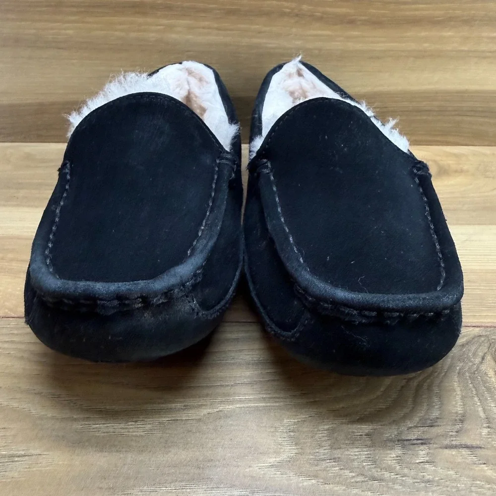 UGG youth size
